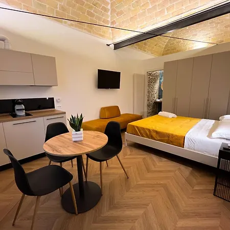 Residenza Veneto 80 Yellow * فاستو